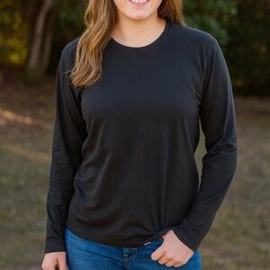 Patagonia Women’s Capilene Cool Trail Long Sleeve Performance Shirt Black Medium